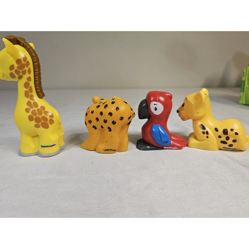 Fisher-Price Little People Zoo Animal figures.  Lot Of‎ 4